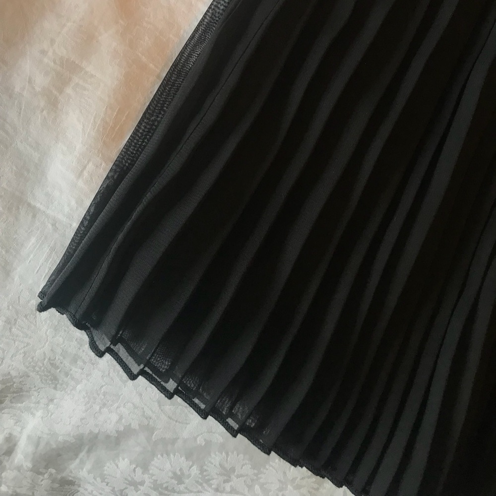 Black Pleated Skirt